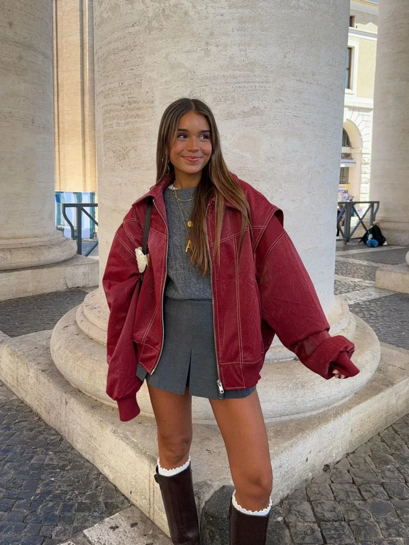Chaqueta bomber oversize efecto piel en burdeos