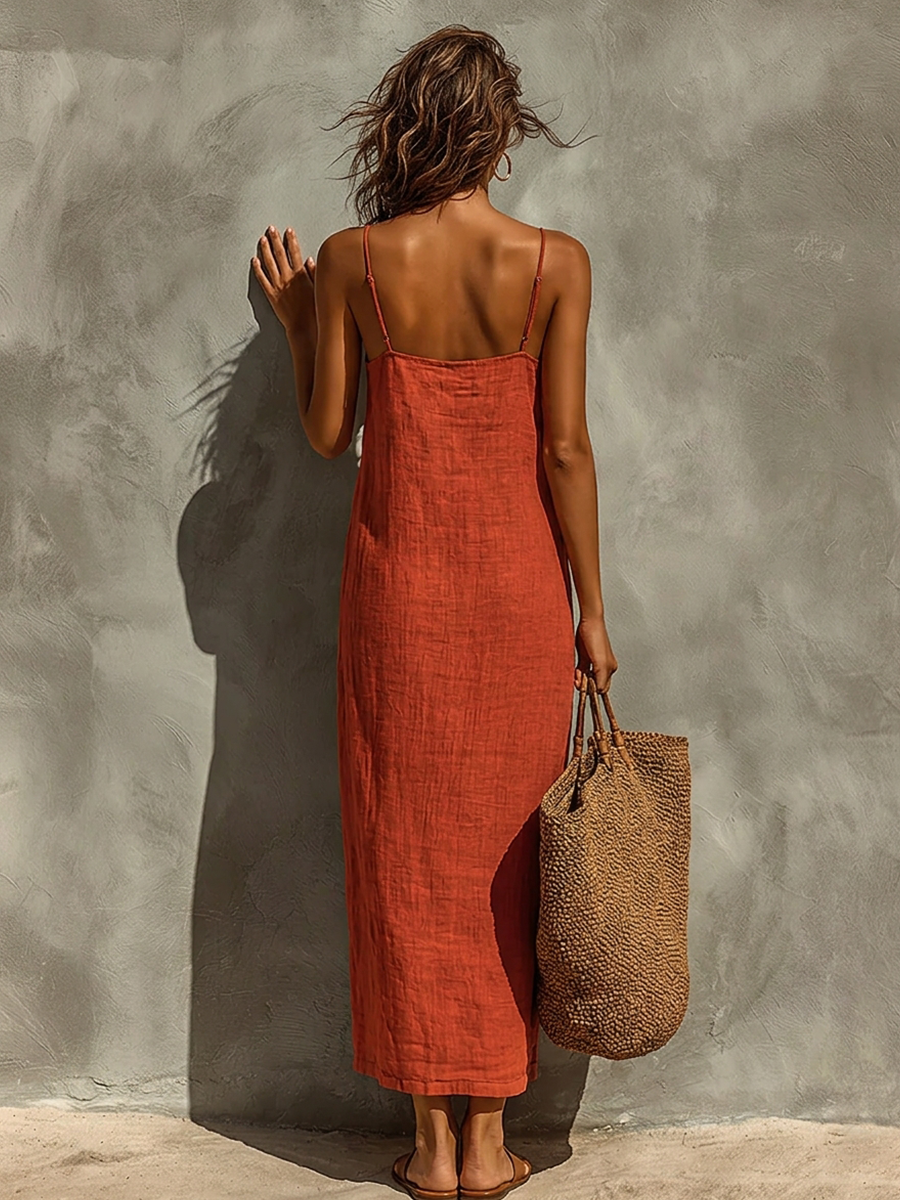 Vestido rojo de algodón con tirantes finos y escote cuadrado