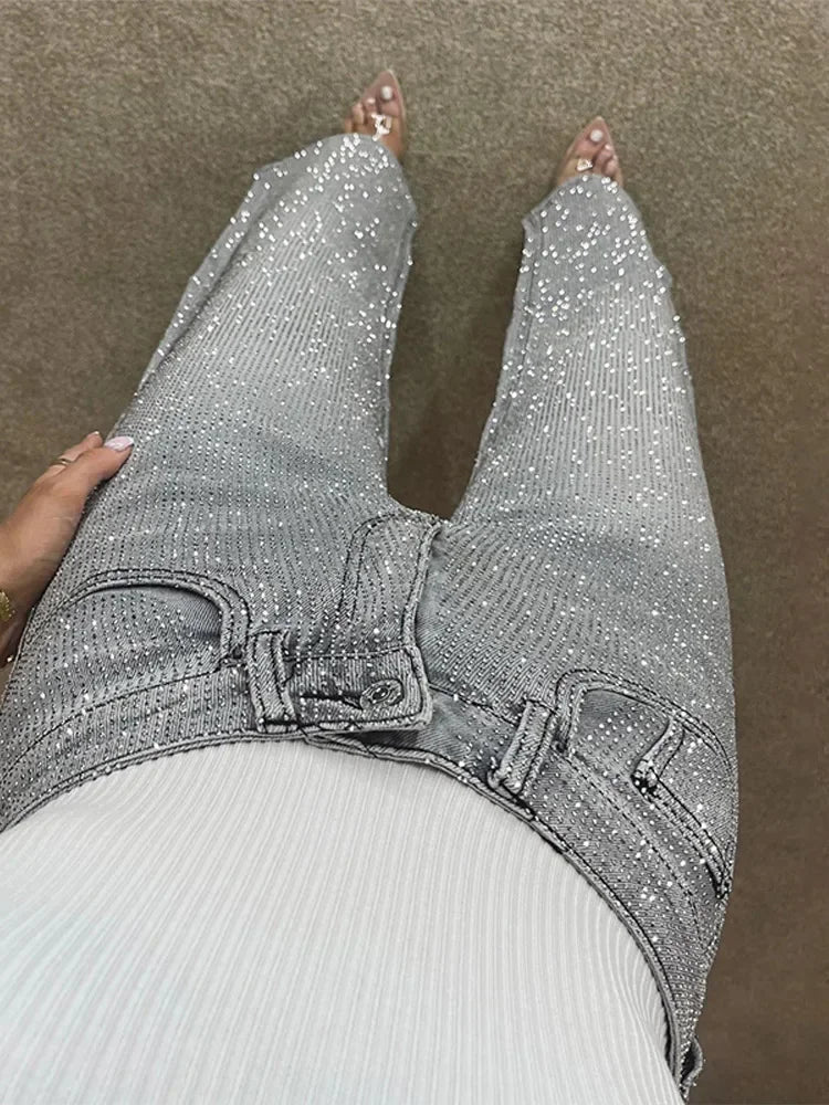 Pantalones vaqueros de pierna ancha Eliana con pedrería